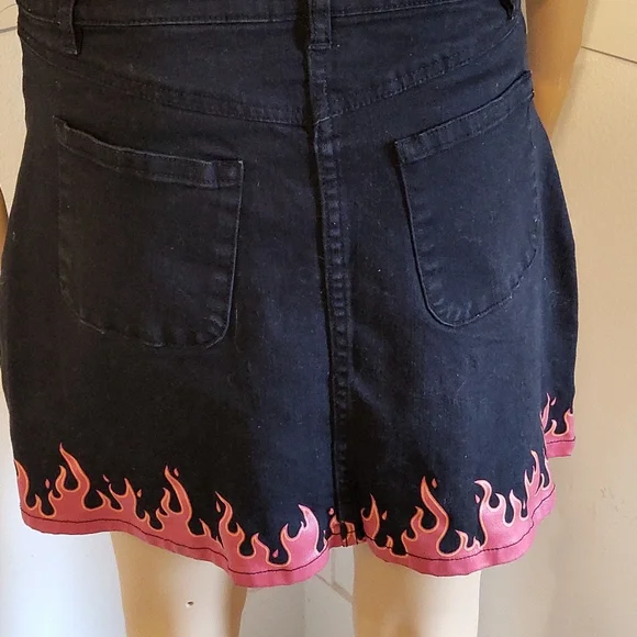 Disney skirt - Picture 4 of 8